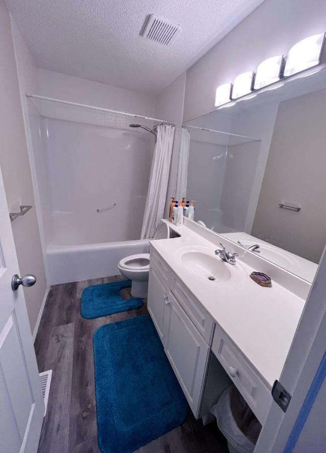 Best Garden House&3 Mins Bus Station Close C-Train&Free Parking Calgary Luaran gambar